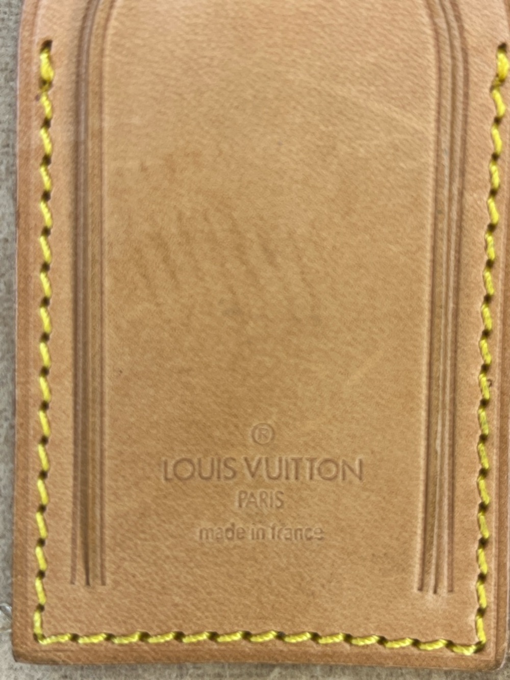 Louis Vuitton Tan Leather Luggage Tag Pair with Gold-Tone Buckles - Picture 3 of 14